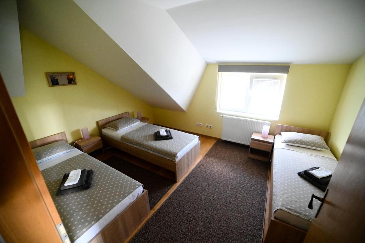 Apartman Ema Velika Gorica Extérieur photo